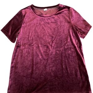 Burgundy Velvet Round-Neck T-Shirt – Soft, Luxe & Stylish